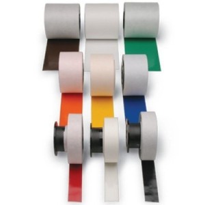 BPTC-83-439BK  Etykiety BRADY, samoprzylepny winyl czarny o szer: 89mm x dł: 40m