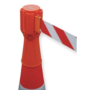 Zestaw wygrodzeniowy: 5 x pachołek 75cm + 5 x nakładka z taśmą 3,7m