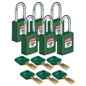 Kłódka BRADY, SafeKey, czerwona, ze stalowym kabłąkiem 38mm, różne klucze