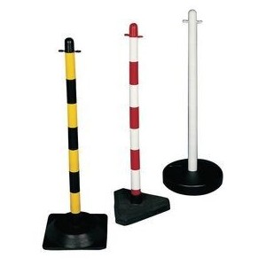 Komplet 4 słupków plastikowych z łańcuszkiem 10m - podstawy do wypełnienia wodą/piaskiem