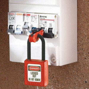 Blokada Lockout POS na miniaturowe wyłączniki prądu eSy