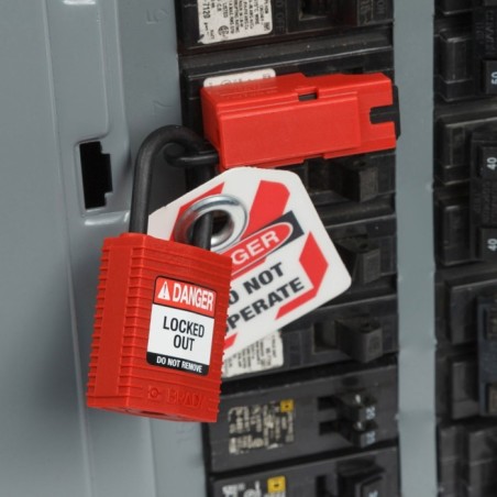 Kłódka Brady SafeKey Lockout, czerwona, z nylonowym kabłąkiem 25mm, różne klucze